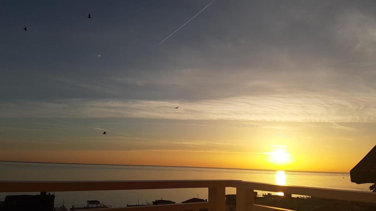 Appartamento con splendida vista mare e golfo Laigueglia Esterno foto